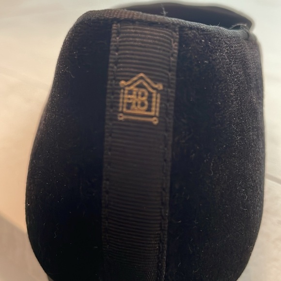 Birdies The Starling Black Velvet Loafer
Size 9 - Picture 8 of 9